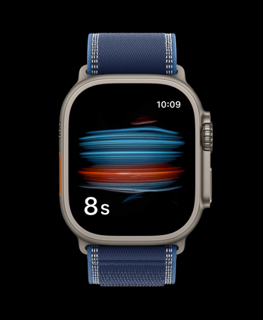 Apple Watch Ultra 3, titanium case, natural color, blood oxygen test in the Health app
