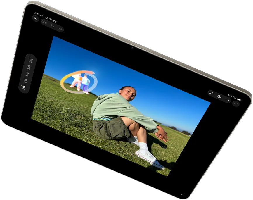 iPad Air 橫向圖，展示 Apple Intelligence 搭配照片app 中的清除工具